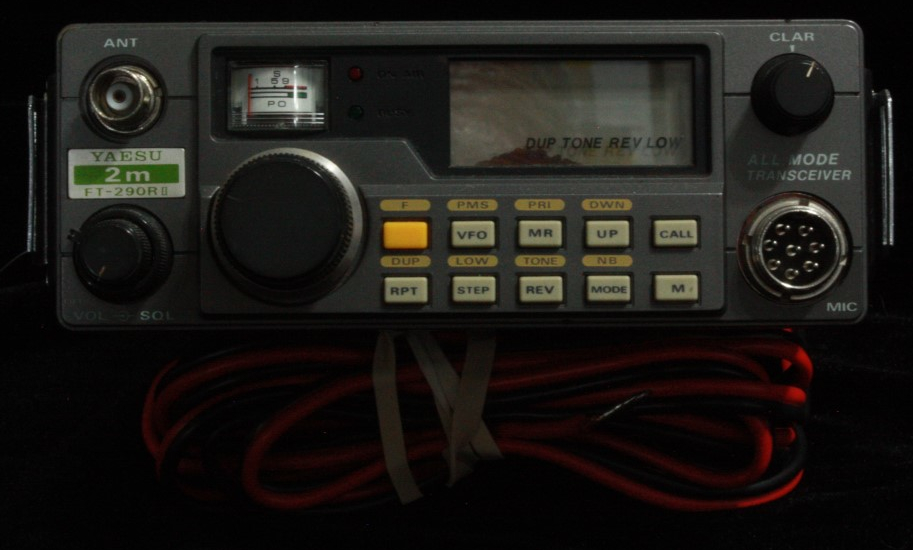 YAESU FT-290R
